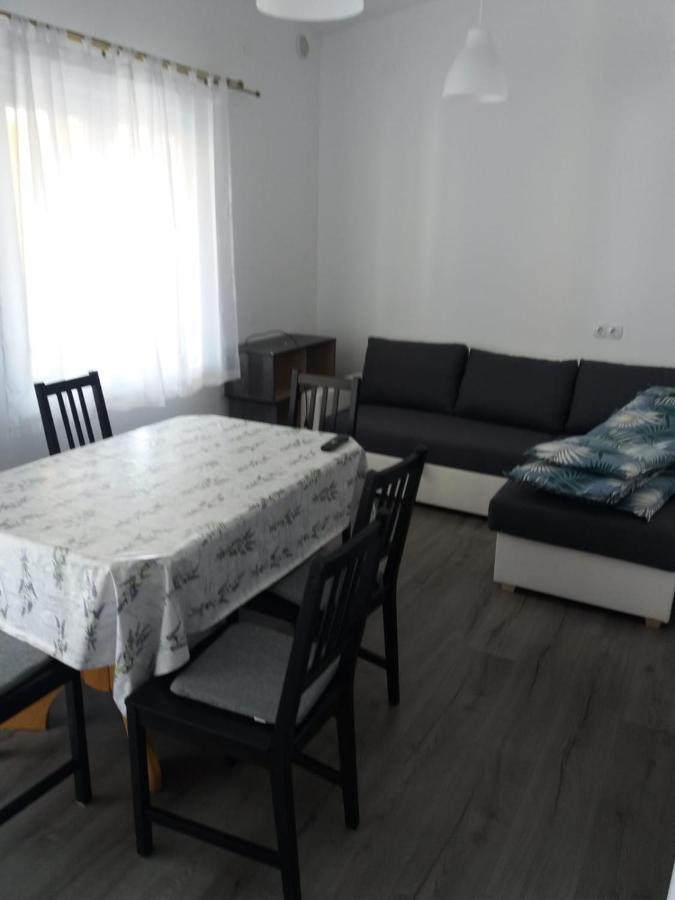 Apartamento Ljuba Vir
