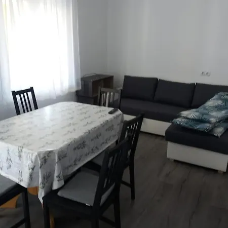 Ljuba Apartment Vir Exterior photo